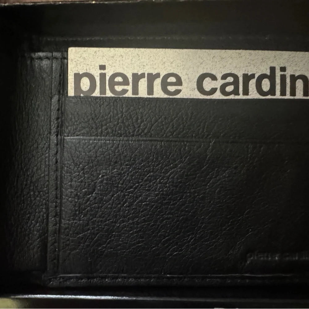 Never used Vintage Pierre Cardin Black Key and Card Holder